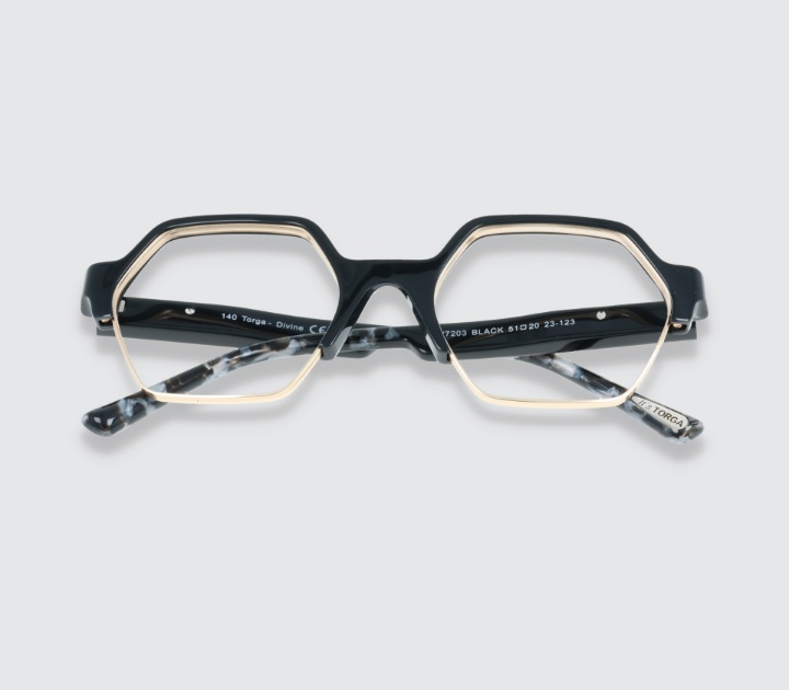 Divine 7203 Black